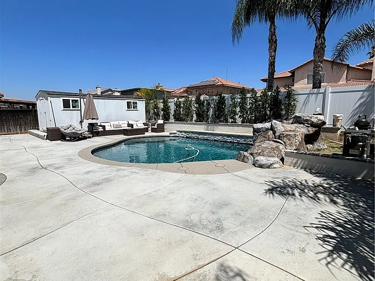 28212 Cranberry Rd — Photo 20