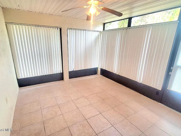 4164 Fishermans Pl — Photo 10