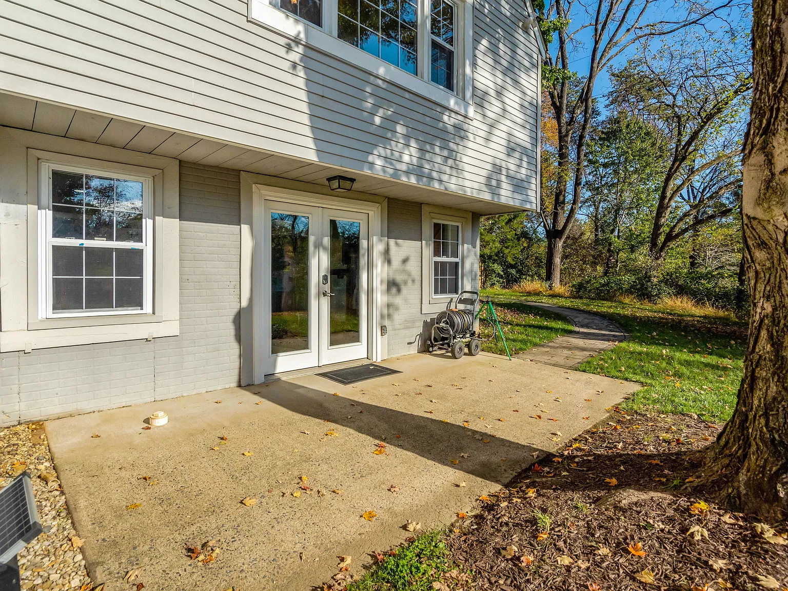 4 bed, 3312 sqft, $4,800 — Photo 4