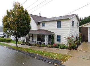203 Center St, Warren, PA 16365