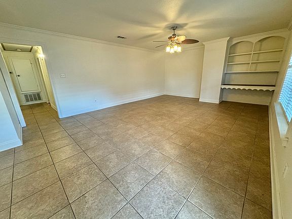3rd image of 112 Hillside Dr APT 51