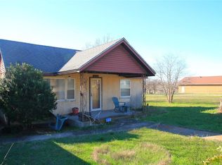 9723 Santa Monica Dr, Fort Worth, TX 76116