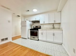 198 Wellington Ct FLOOR 1, Staten Island, NY 10314