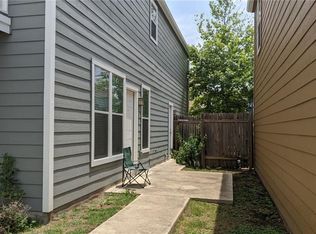 322 Trestle Tree #C, San Marcos, TX 78666