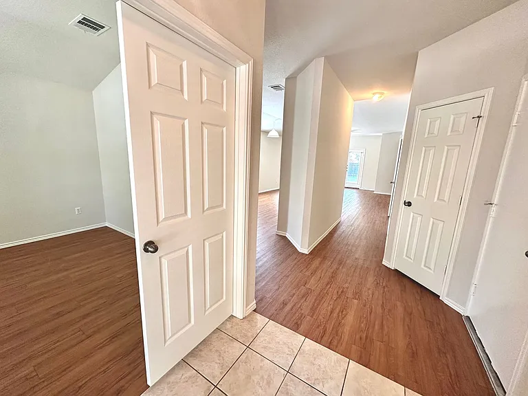 3710 Cap Rock Trl — Photo 31