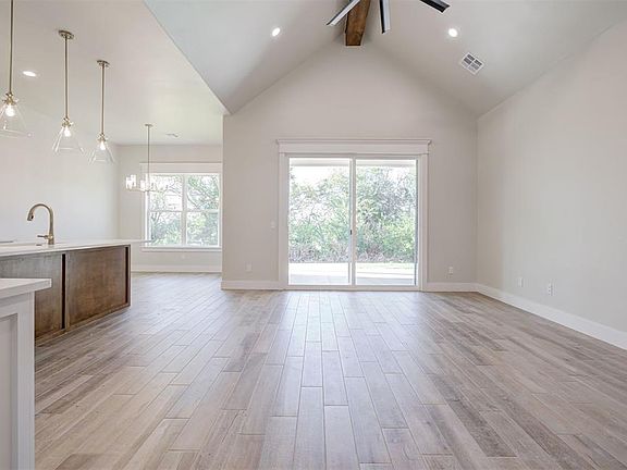 3rd image of 3010 Florence Ter
