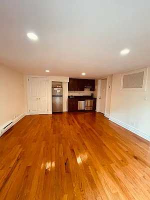 Rented by Voro NYC | media 16