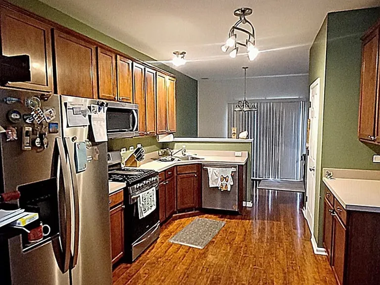 17543 S Gilbert Dr — Photo 11