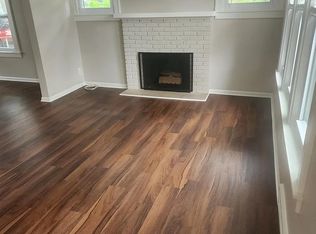 1007 Premont Ave, Waterford, MI 48328