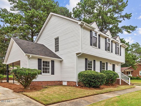 5th image of 3006 Ellsworth Drive