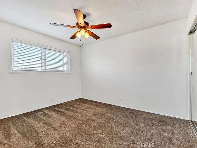 20852 Lancelot Ln — Photo 12