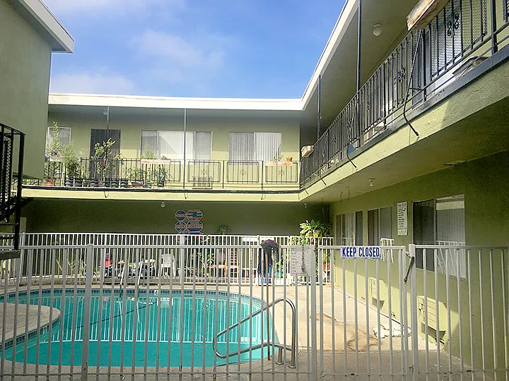 6925 Baird Ave #5 — Photo 6