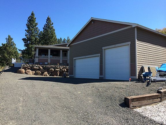 3 Car Garage