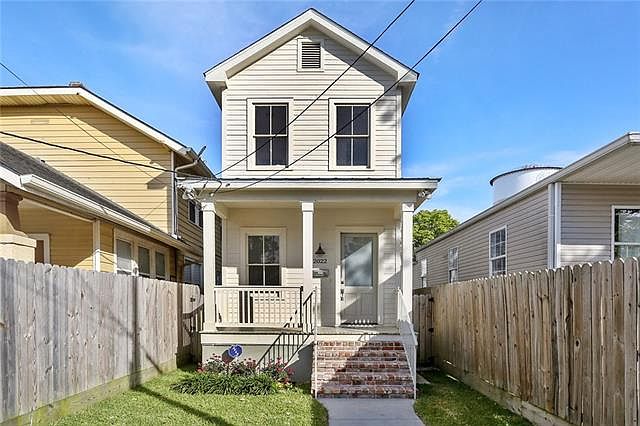 1st image of 2022 Joliet St
