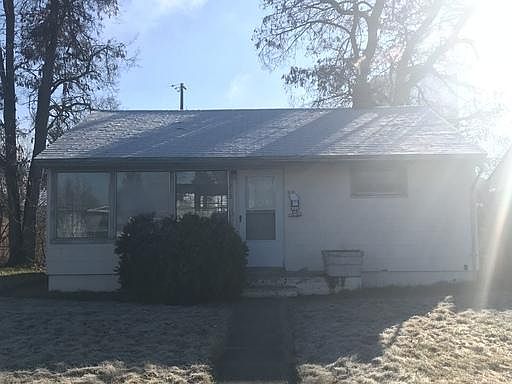 1st image of 215 W Sussex Ct
