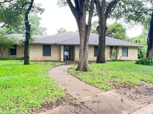 1000 Maykus Ct, Irving, TX 75061