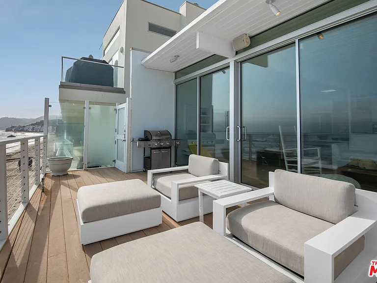 24554 Malibu Rd — Photo 25