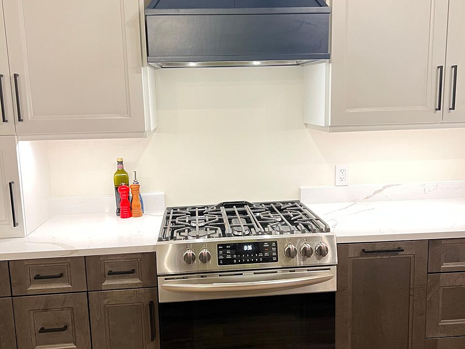 Natural gas stove