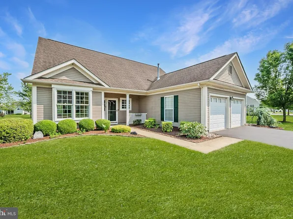51 Springmill Dr, Middletown, DE 19709