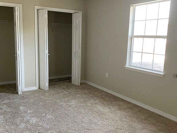 5th image of 2392 Placid Dr