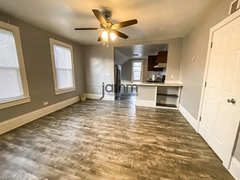 5816 Madison Ave #UPPER — Photo 4