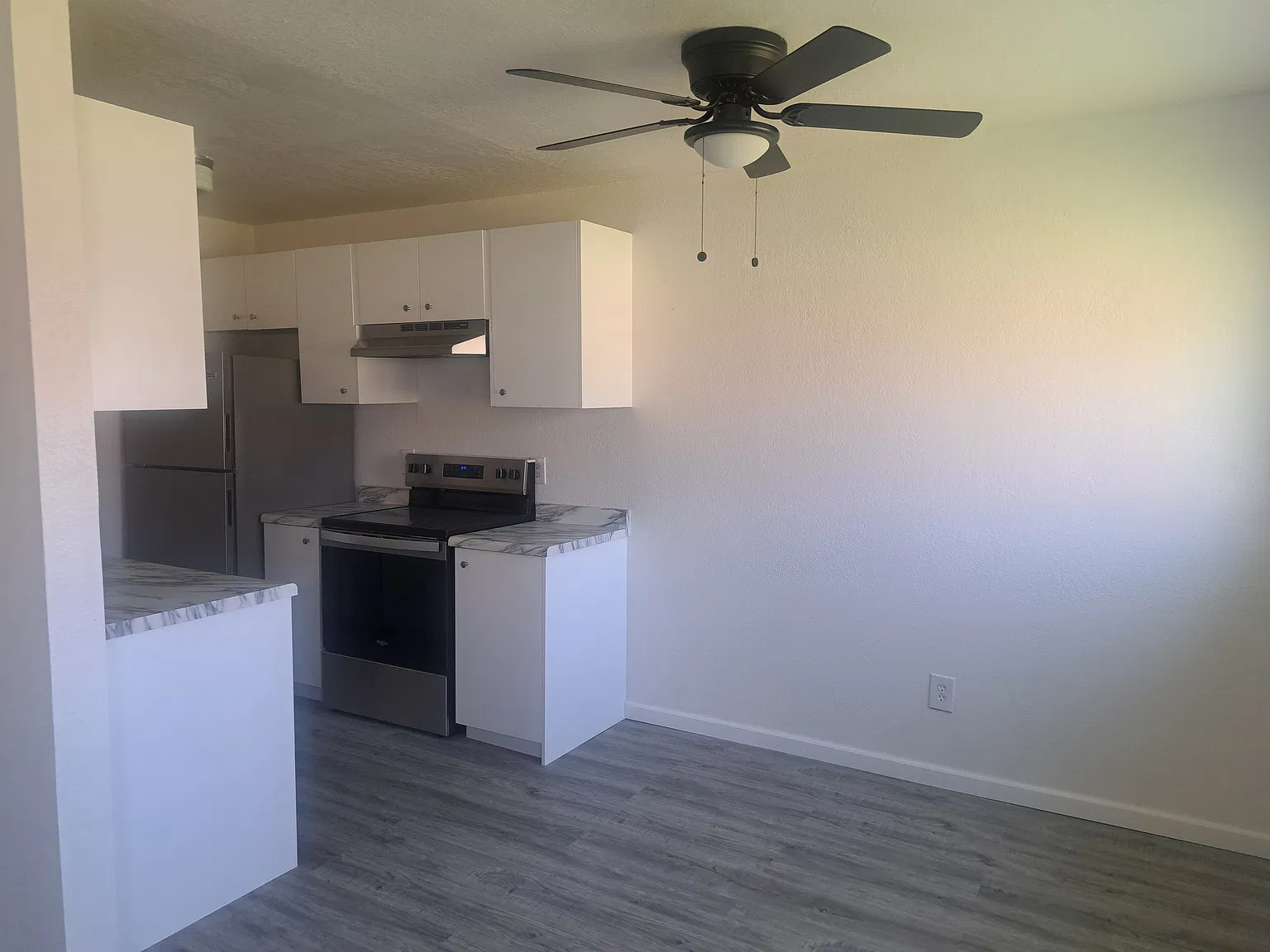 2 bed, 800 sqft, $800 — Photo 3