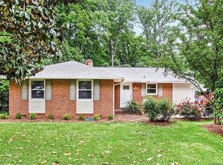 225 Seneca Pl, Charlotte, NC 28210