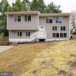 1262 Green Holly Dr, Annapolis, MD, 21409