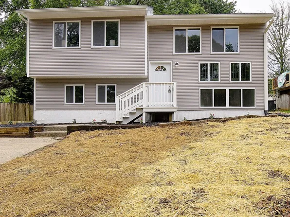 1262 Green Holly Dr, Annapolis, MD 21409