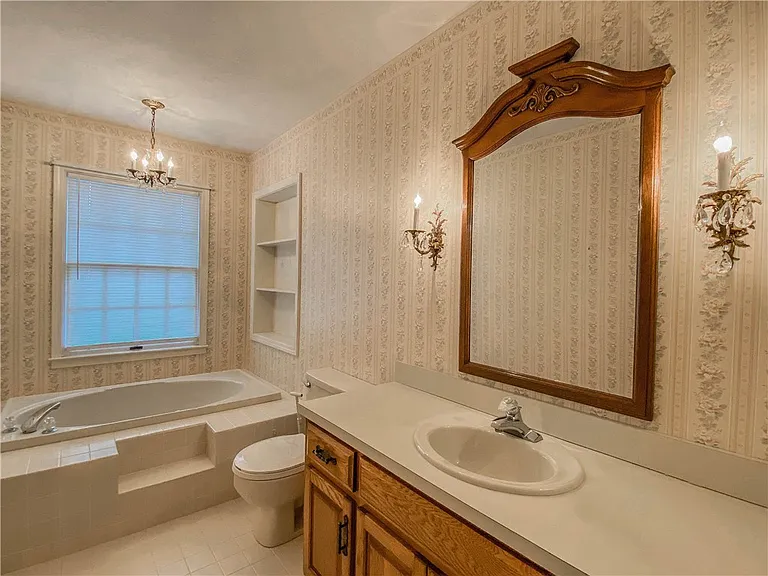 255 Starritt Ln — Photo 35
