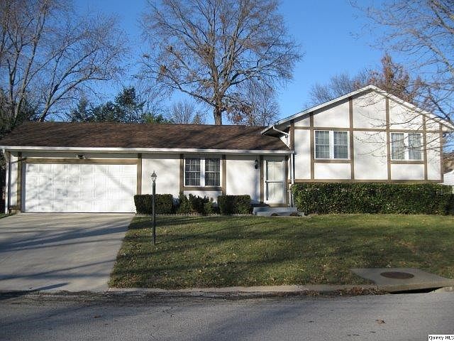 Home for Sale in Quincy, IL $139,900