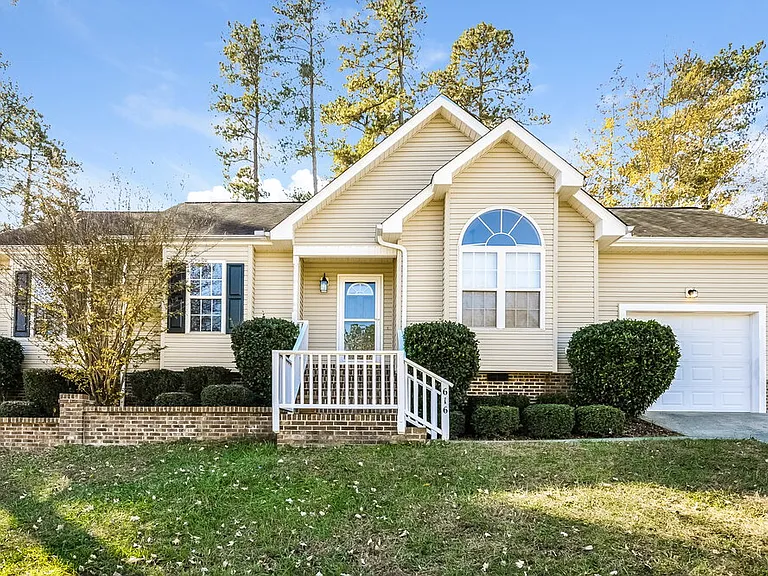 616 Groveton Trl — Photo 1