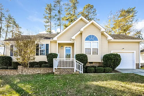 616 Groveton Trl Photo 1