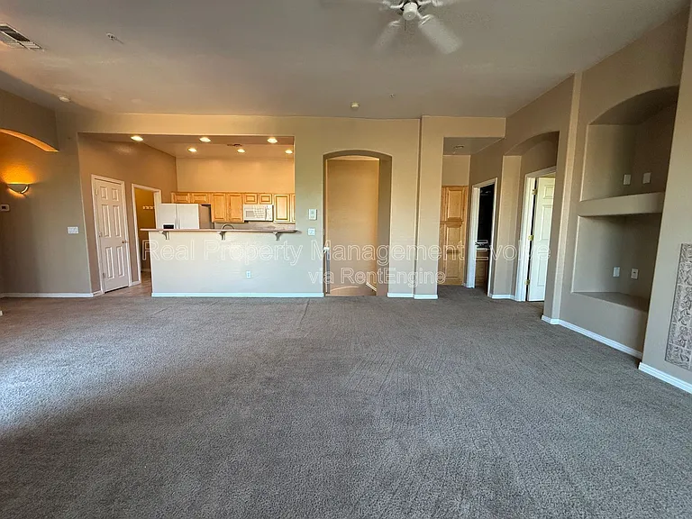 16420 N Thompson Peak Pkwy #2076 — Photo 5
