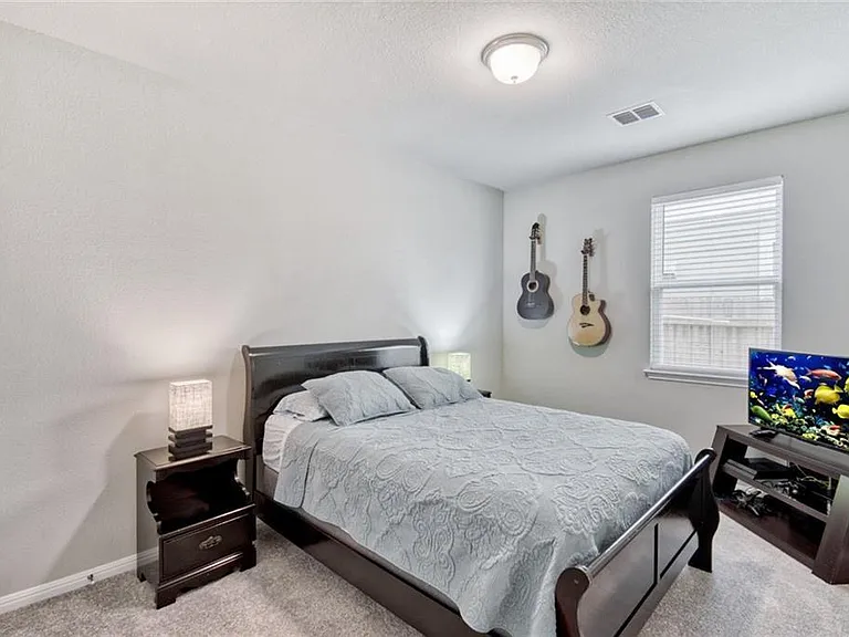 6410 Owl Creek Ln — Photo 11