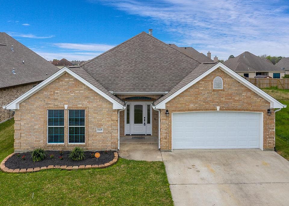 1st image of 7325 Fairway Meadows Dr