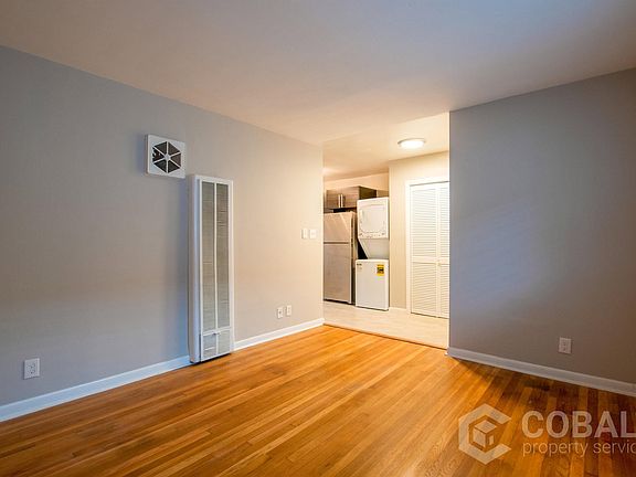 5th image of 773 Greenwood Ave NE APT 7