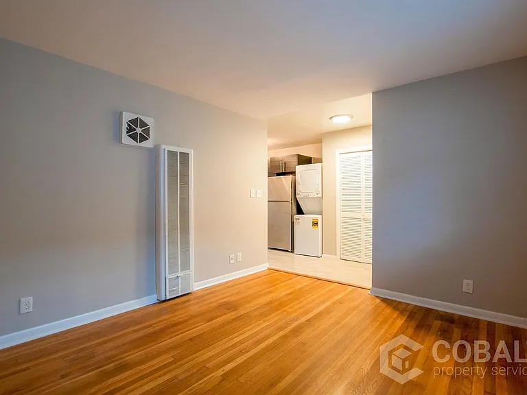 773 Greenwood Ave NE #7 — Photo 5