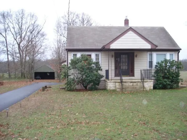 541 Foster Ave, Vineland, NJ 08360