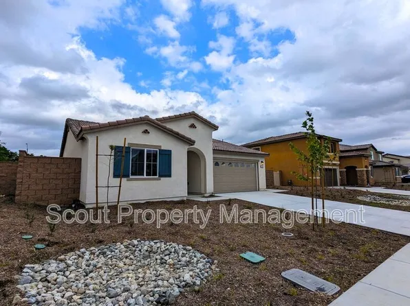 1635 Scarlet Sage Dr, Perris, CA 92571