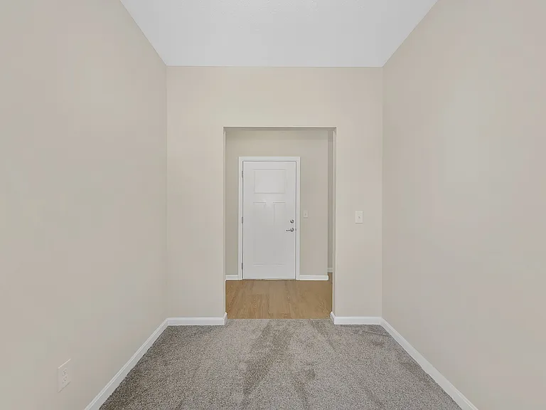 Delta Flats — Photo 69