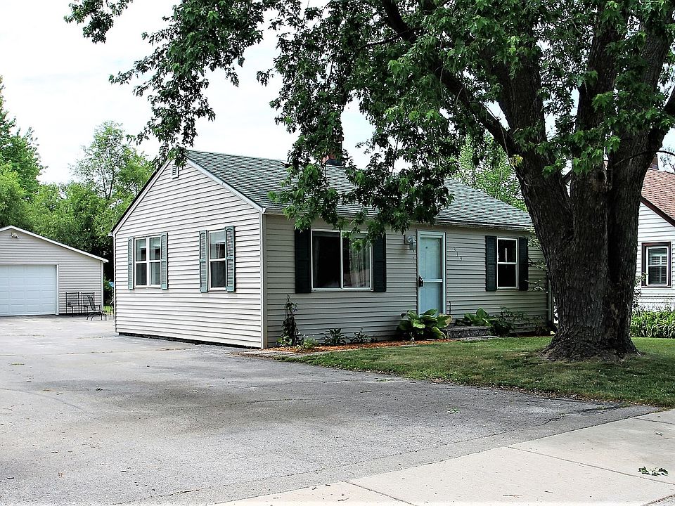 1st image of 319 Pershing Ave