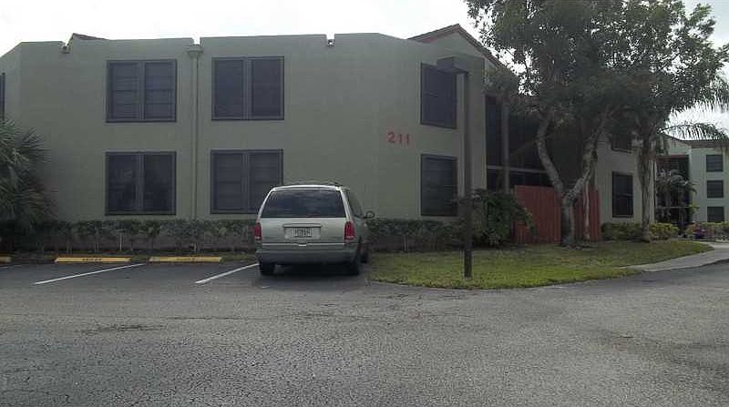 1st image of 211 Lake Pointe Dr APT 111