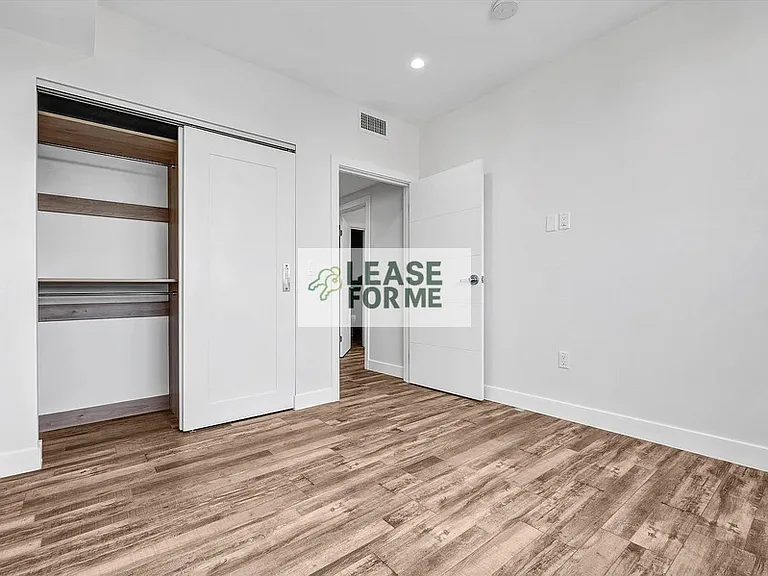 1538 S Wilton Pl #201 — Photo 24
