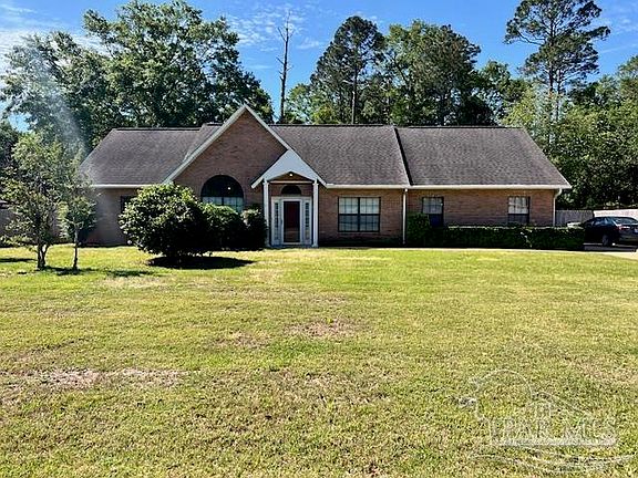 2nd image of 3429 Argyle Dr