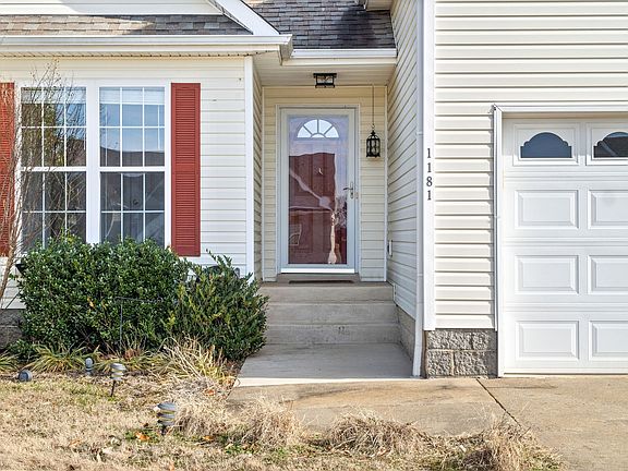 3rd image of 1181 Snoopy Dr