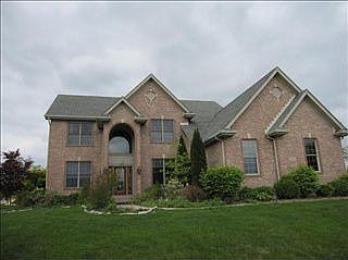 2nd image of 2381 Cheviot Hills Ln