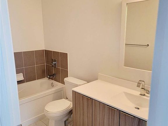 3rd image of 56 Annie Craig Dr #4602