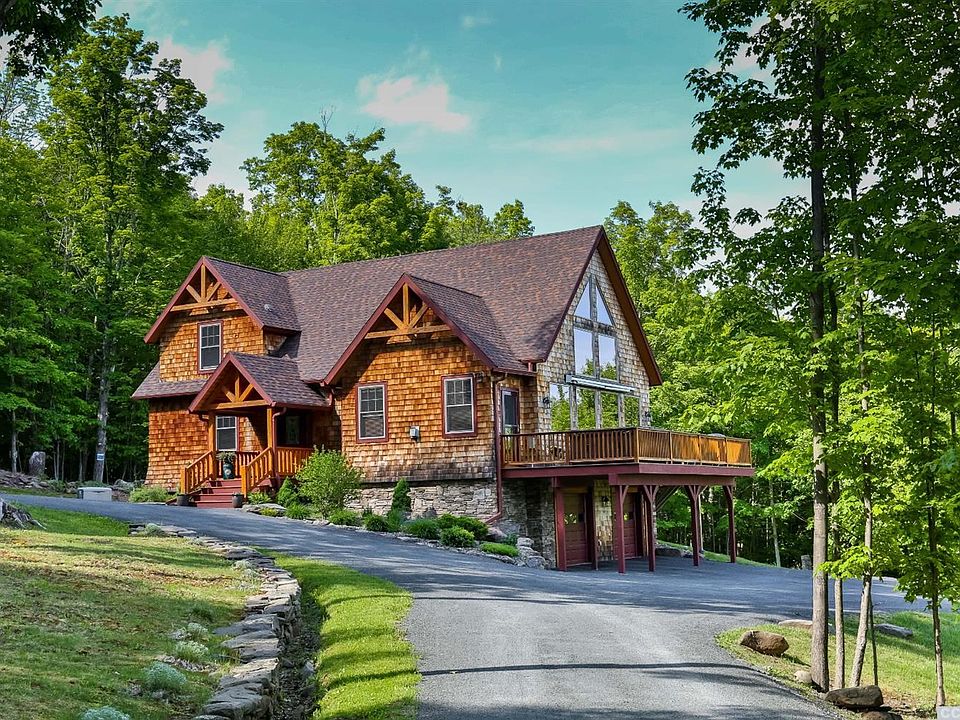 1st image of 30 Birchwood Dr