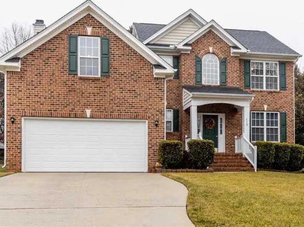 110 Fairchild Downs Pl, Cary, NC 27518